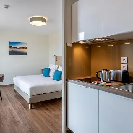 Centre Marne - Gare Saint-jean Aparthotel