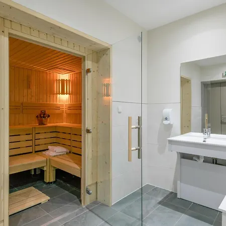 Centre Marne - Gare Saint-jean Aparthotel