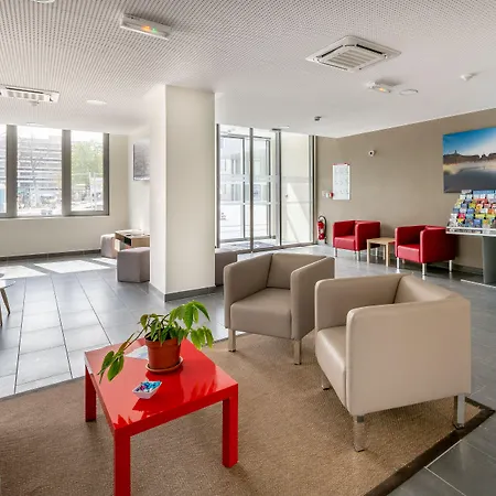 Ξενοδοχείο με διαμερίσματα - Centre Gare 3*