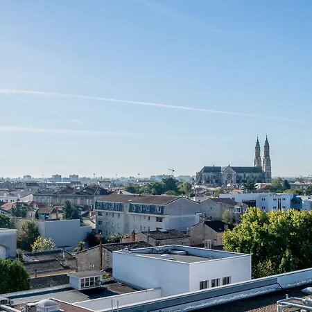 Ξενοδοχείο με διαμερίσματα - Centre Gare 3*