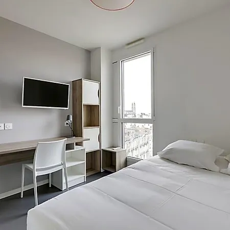 - Centre Gare Apart Otel 3*