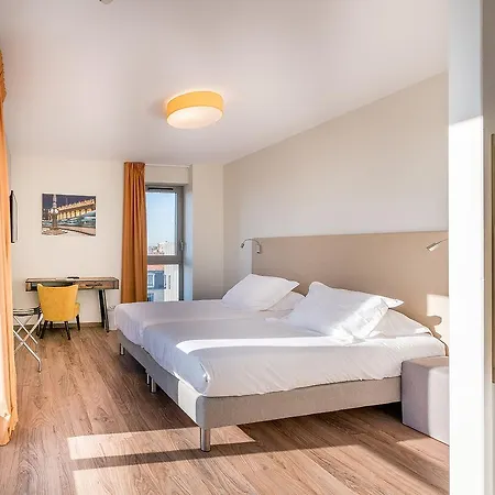 Centre Marne - Gare Saint-jean Aparthotel
