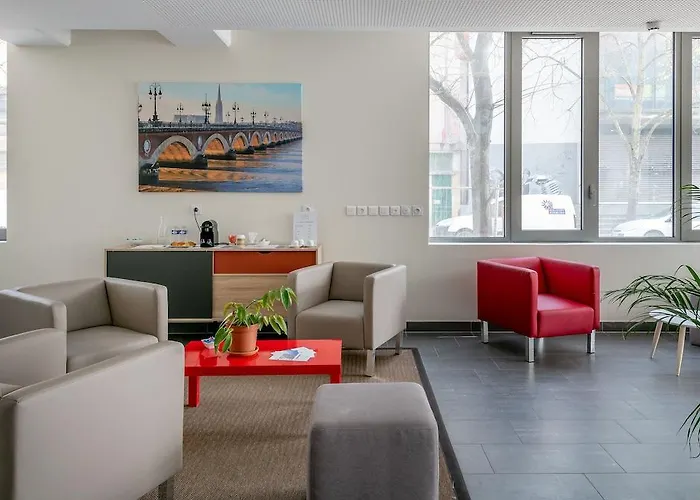 - Centre Gare Apartahotel Burdeos