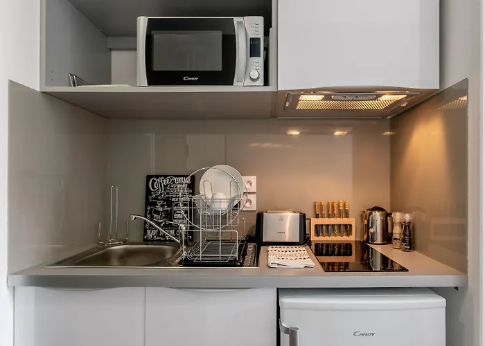 Apartahotel - Centre Gare 3*