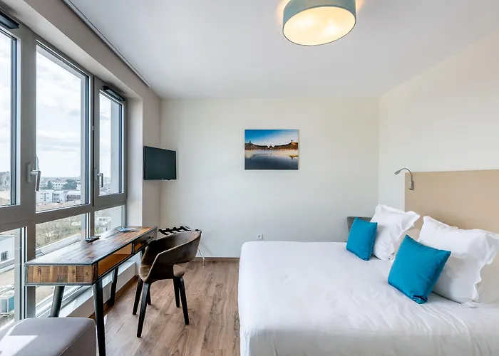 Apartahotel - Centre Gare