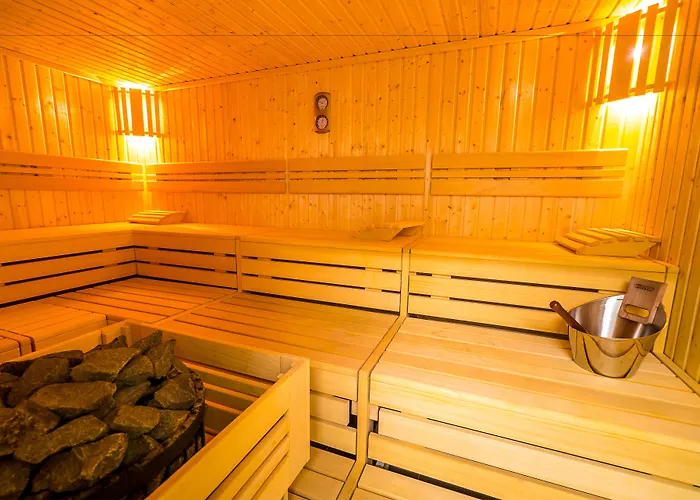 - Centre Gare Apartahotel Burdeos