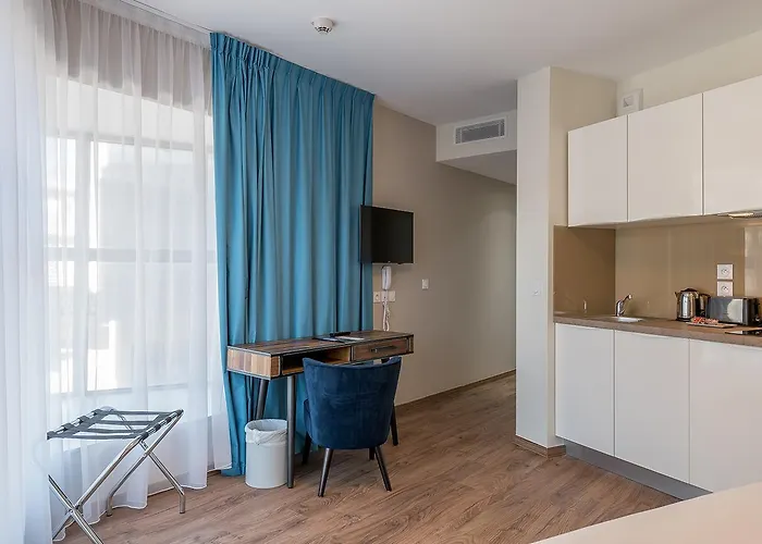 - Centre Gare Apartahotel Burdeos