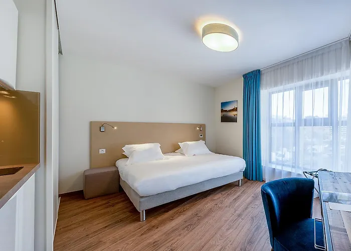 - Centre Gare 3* Burdeos