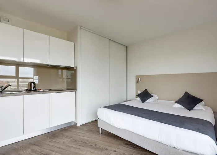 Apartahotel - Centre Gare