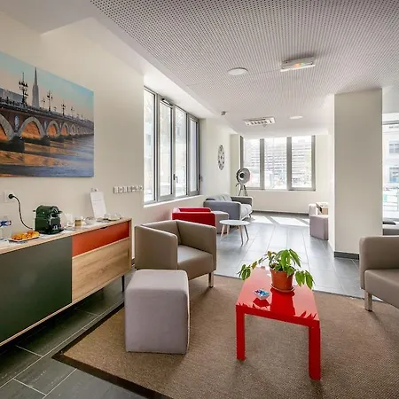 Marne – Gare Saint-jean Appart hôtel 3*