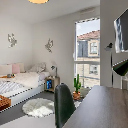 Appart hôtel Marne – Gare Saint-jean 3*